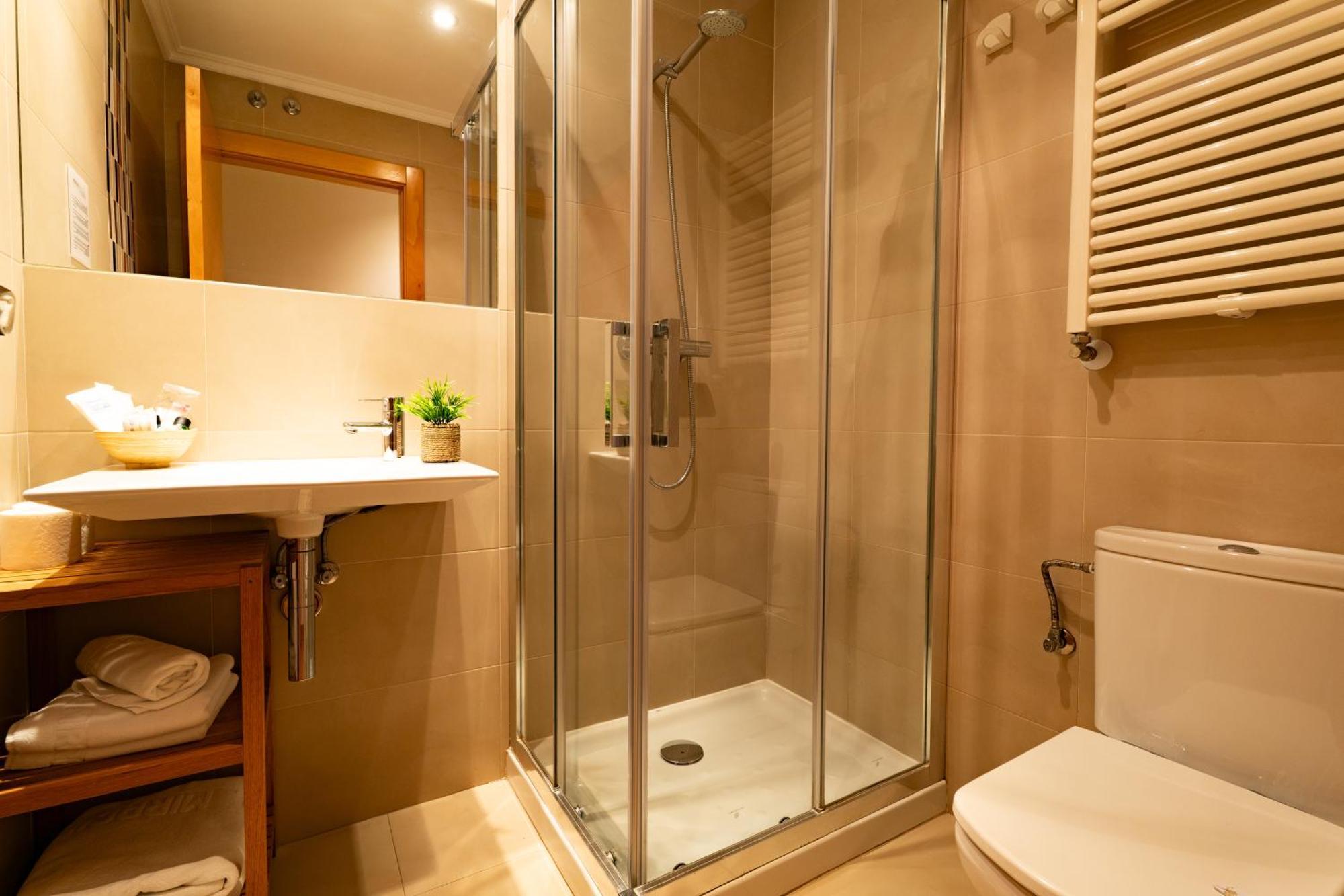 Apartamentos Albatros バロ・デ・リャネス エクステリア 写真