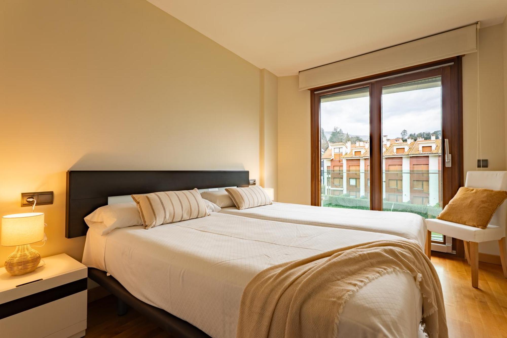 Apartamentos Albatros バロ・デ・リャネス エクステリア 写真